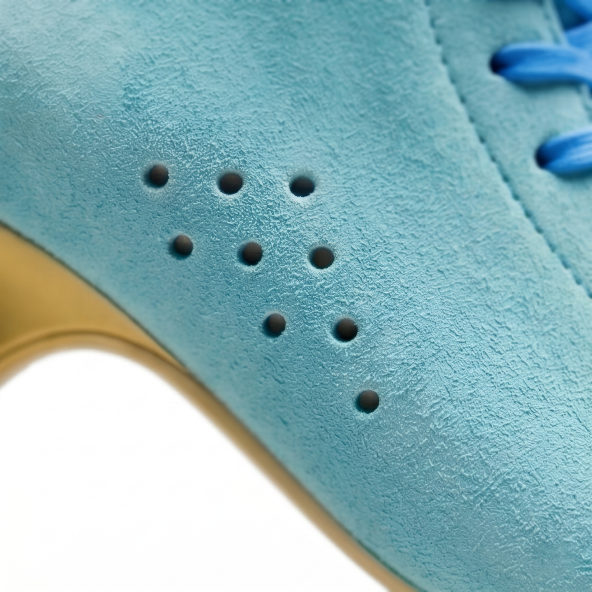 #color_Light blue (Suede Leather)