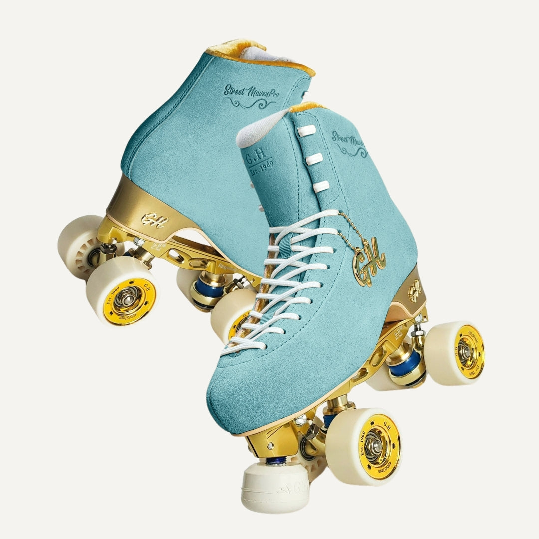 #color_Light blue (Suede Leather)