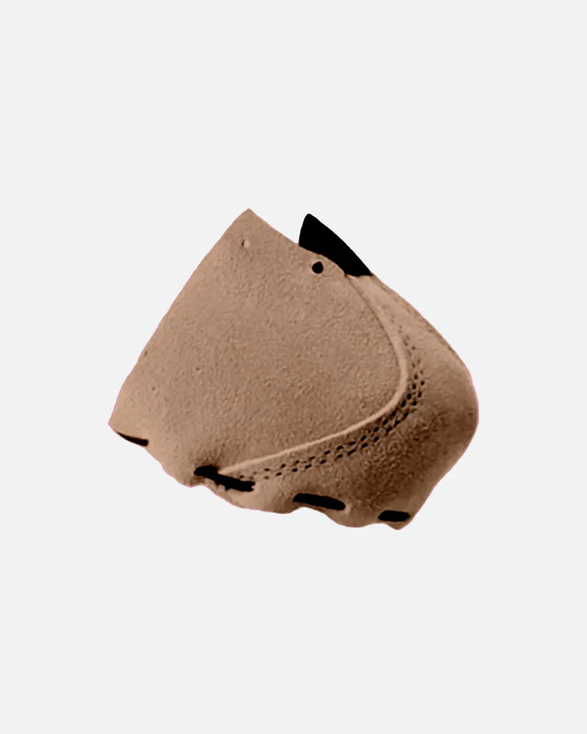 1 pair of toe guards (suede leather)