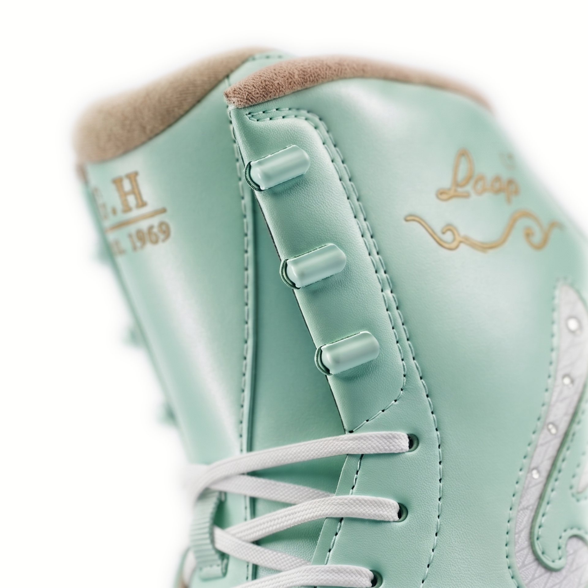 #color_Turquoise (Vegan Leather)